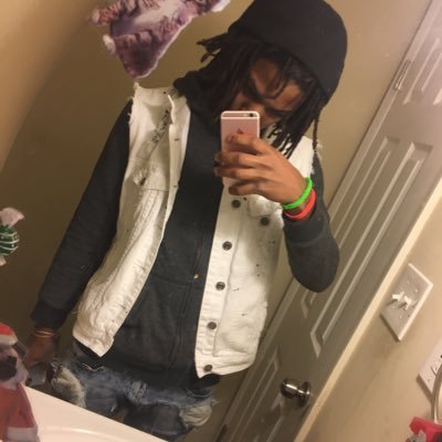 Profile Picture of  🤟🏽Xorey ♓️ (@coreybaines06) on Twitter