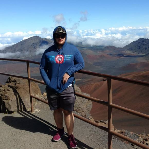 Profile Picture of Eli Rackow (@rackow95) on Poshmark