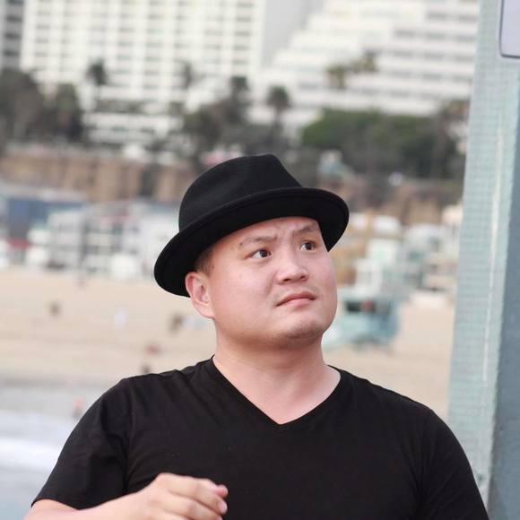 Profile Picture of Tsogt Erdeneochir (@tsogt) on Poshmark