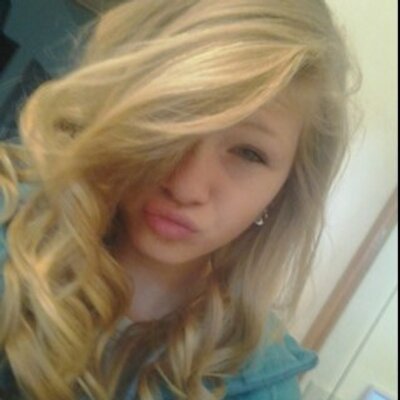 Profile Picture of Lacey Schneider (@TheLaceyMae) on Twitter