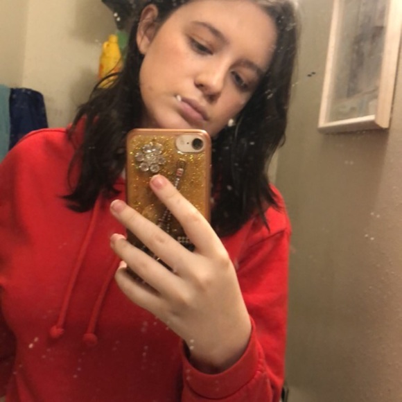 Profile Picture of Mckenzie Scarth (@mscarth) on Poshmark