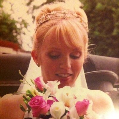 Profile Picture of Claire Lange (@Clairevlange) on Twitter