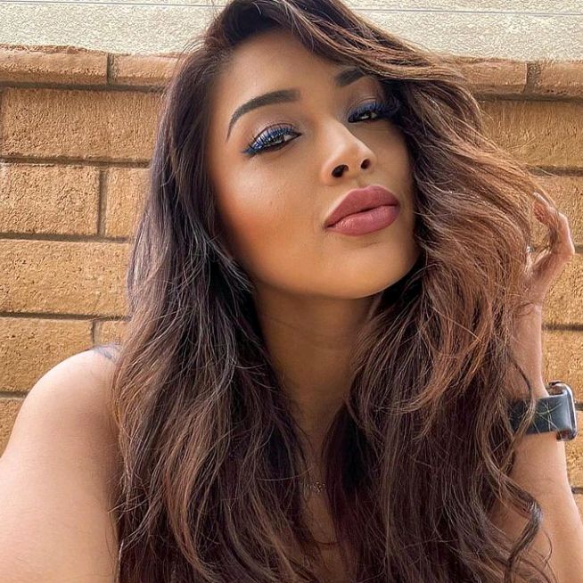 Profile Picture of Lucy Stella (@lucystella007) on Tiktok