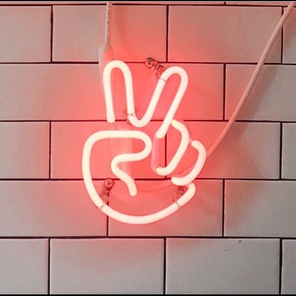 Profile Picture of Morgan Ledenko (@morganledenko) on Poshmark