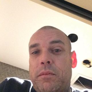 Profile Picture of Simon Daniel (@simon.macdonald.180) on Facebook