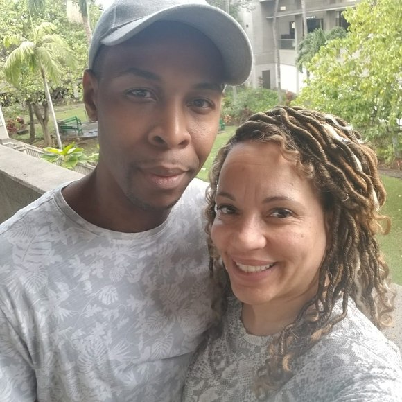 Profile Picture of Jason Sealy (@jesealy) on Poshmark