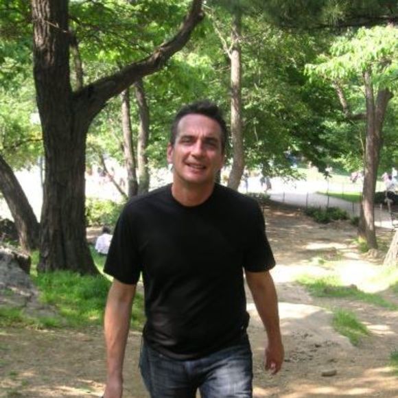 Profile Picture of John Hammatt (@johnhammatt) on Poshmark