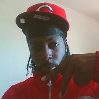 Profile Picture of Nathaniel Nixon (@silverback1cha) on Twitter