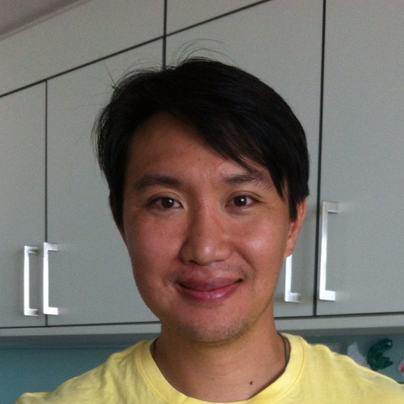 Profile Picture of Kevin Chew (@kevinkchew) on Poshmark