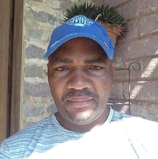 Profile Picture of John Slevu (@john.slevu.9) on Facebook