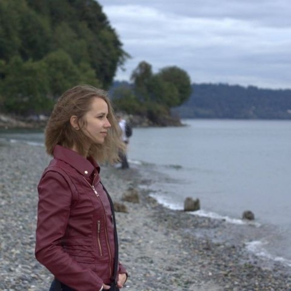 Profile Picture of Valeria Skripko (@lenivetcsid) on Poshmark