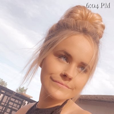 Profile Picture of RayAnn⚡️ (@RayAnnLawrence) on Twitter