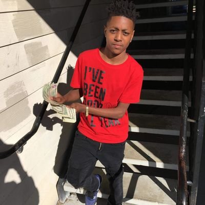 Profile Picture of Capone Jay (@CaponeJay2) on Twitter