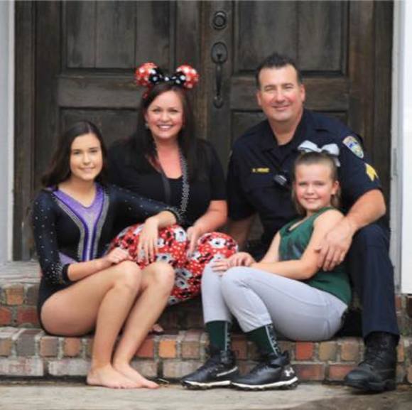 Profile Picture of Heather Heinz (@heather_heinz) on Poshmark