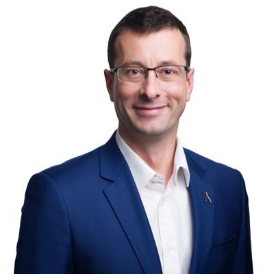 Profile Picture of Ross McLennan (@McLennanRoss) on Twitter