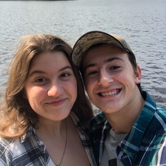 Profile Picture of Dave Holland (@dholland1818) on Poshmark