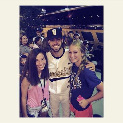 Profile Picture of Sophia Grantham (@_GranthamSophia) on Twitter