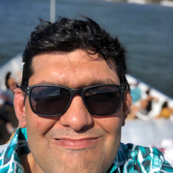 Shiraz Sheikh - Poshmark Profile Picture of Shiraz Sheikh (@shirazsheikh) on Poshmark