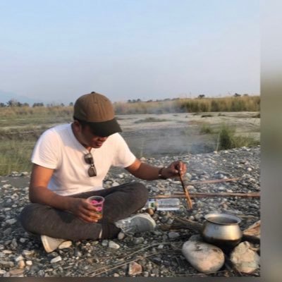 Profile Picture of Suraj Gogoi (@char_chapori) on Twitter