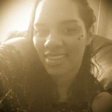 Profile Picture of Danielle Bryant (@b8a694a6d113426) on Twitter