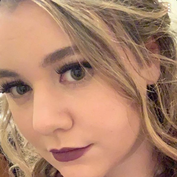 Profile Picture of Hailey Pritchett (@haileypritchett) on Poshmark