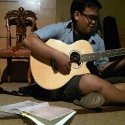 Profile Picture of Michael (@Michael_aja) on Twitter