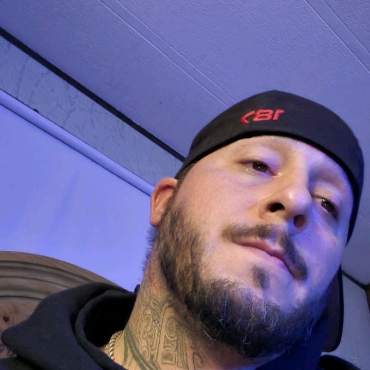 Profile Picture of Michael Cote (@@madmicc) on Tiktok