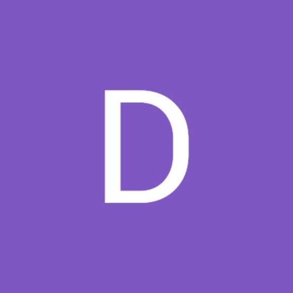 Profile Picture of Daniel Cuadras (@dcuadras) on Poshmark