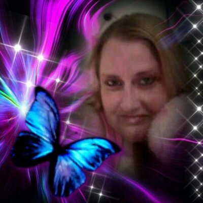 Profile Picture of Nancy Couch (@nancywaller150) on Twitter