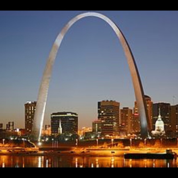 Profile Picture of T Carter (@renea405) on Poshmark