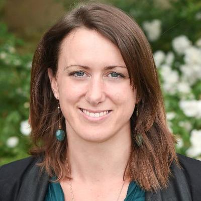 Profile Picture of Jules Hayward (@juliaspong) on Twitter