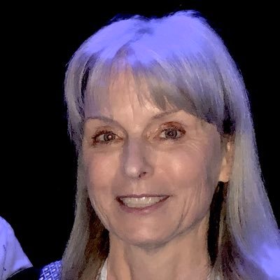 Profile Picture of Andrea Anderson (@SmartDea) on Twitter