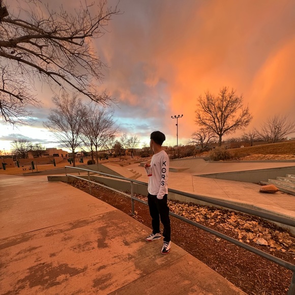 Profile Picture of Bryan Suarez (@bryansuarez307) on Poshmark