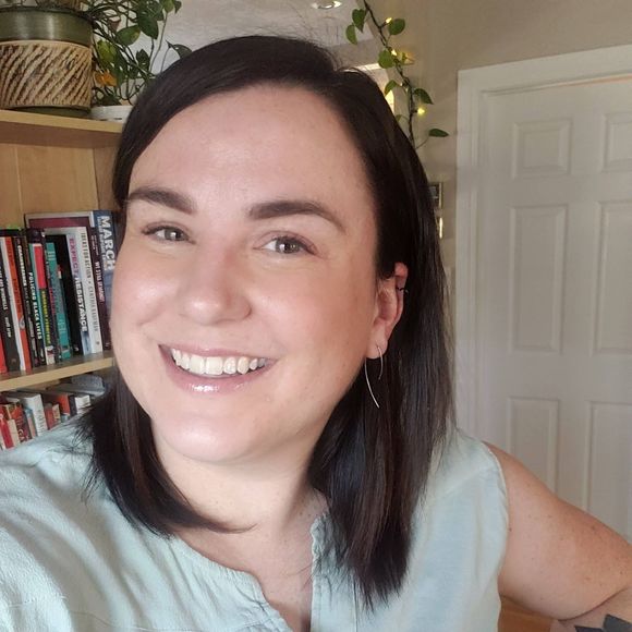 Profile Picture of Kristina Larkin (@larkinkristina) on Poshmark