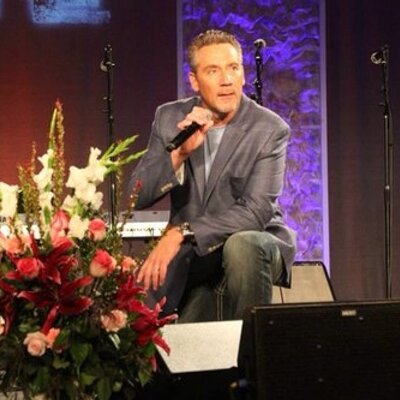 Profile Picture of Robert Summers Sr (@ApostleRobert) on Twitter