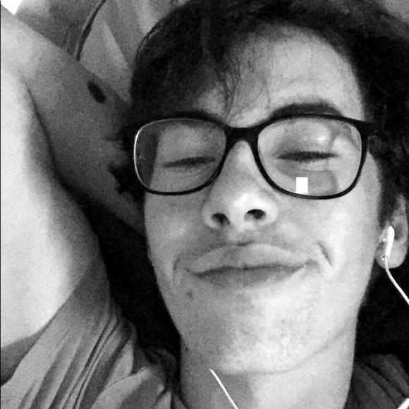Profile Picture of Joshua Keffer (@jkeffer10) on Poshmark