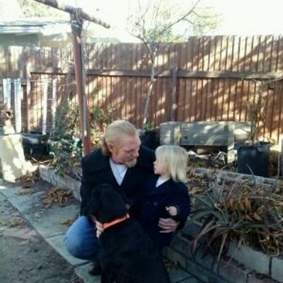 Profile Picture of Paul Embry (@paul17129154) on Twitter