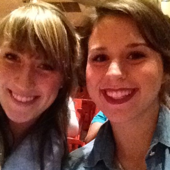 Profile Picture of Haley Hogberg (@haley0721) on Poshmark