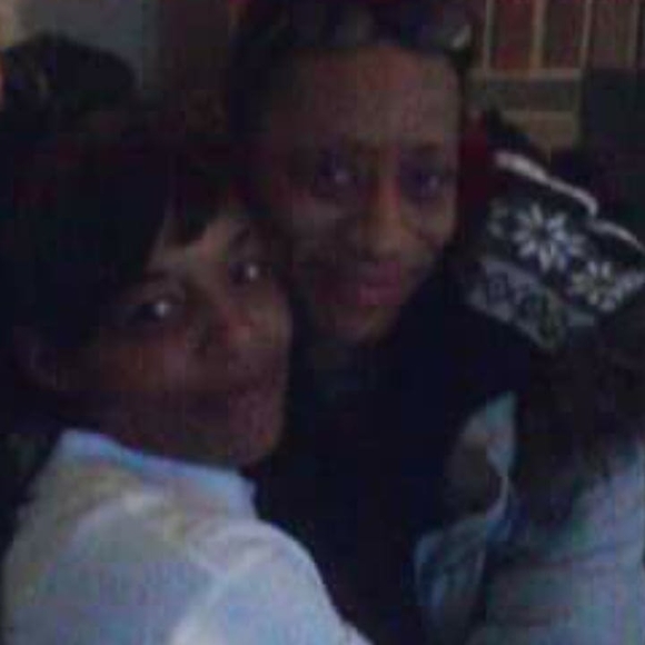 Shauntee Barnes - Poshmark Profile Picture of Shauntee Barnes (@shauntee530) on Poshmark