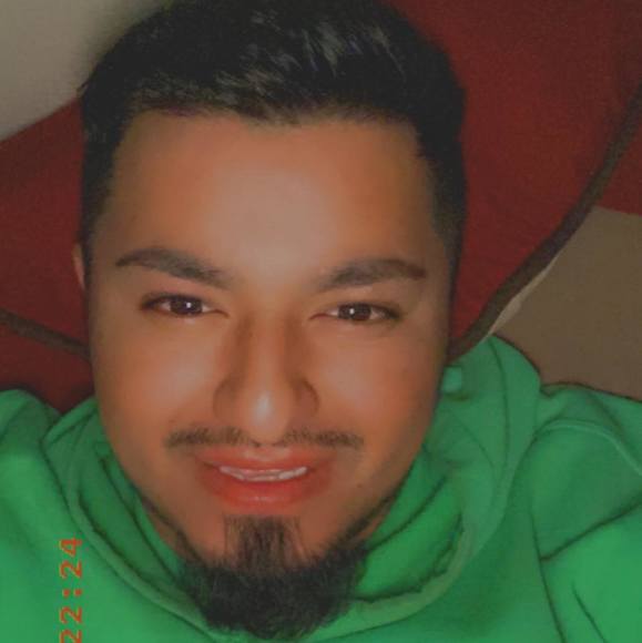 Profile Picture of Jashua Correa (@djpi2fo) on Poshmark