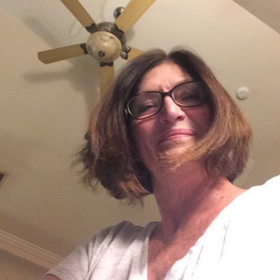 Profile Picture of Nancy Pratt (@countessnanc) on Twitter