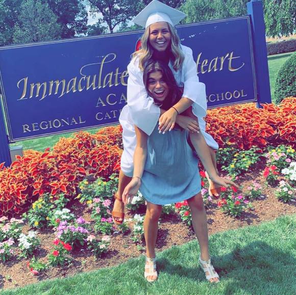 Profile Picture of Phyllis Schrader dimeo (@phyl16) on Poshmark