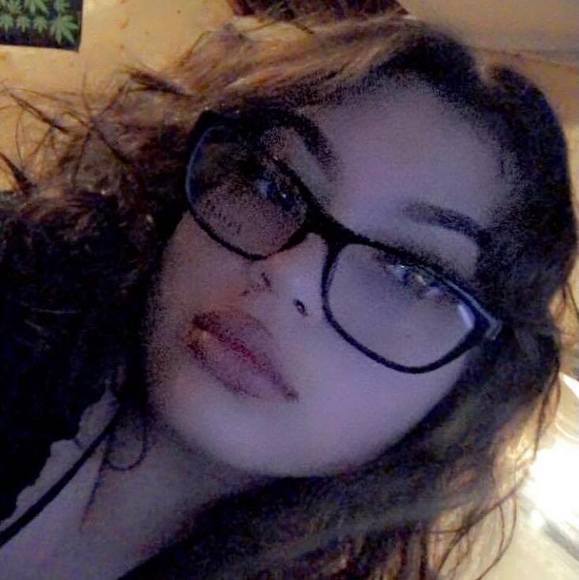 Profile Picture of Jenessa Mason (@jenessamason) on Poshmark