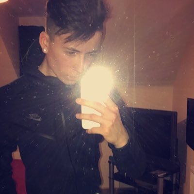 Profile Picture of Glen Herd (@GlenHerd17) on Twitter