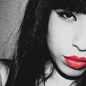 Profile Picture of Kelly Leon (@starkla90) on Pinterest