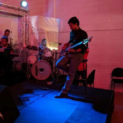 Profile Picture of Carlos Albarran (@Krlosapp) on Twitter