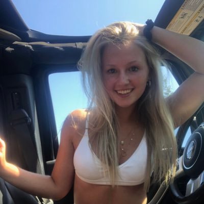 Profile Picture of Allana Stuenkel (@AllanaStuenkel) on Twitter