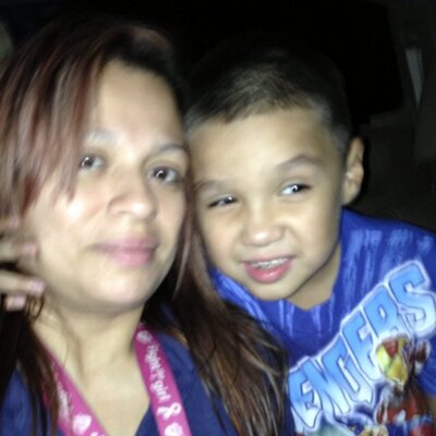 Profile Picture of Myrna Avila (@edgarswifee) on Twitter