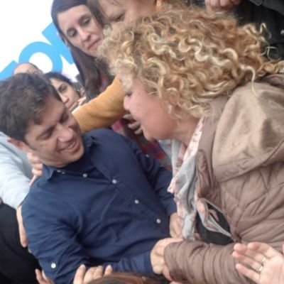 Profile Picture of Patricia (@2_peniel) on Twitter