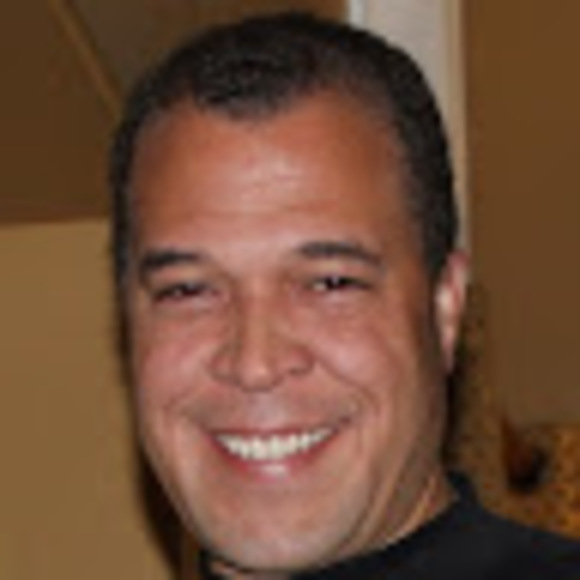 Profile Picture of Geoff Nelson (@geonelson) on Poshmark